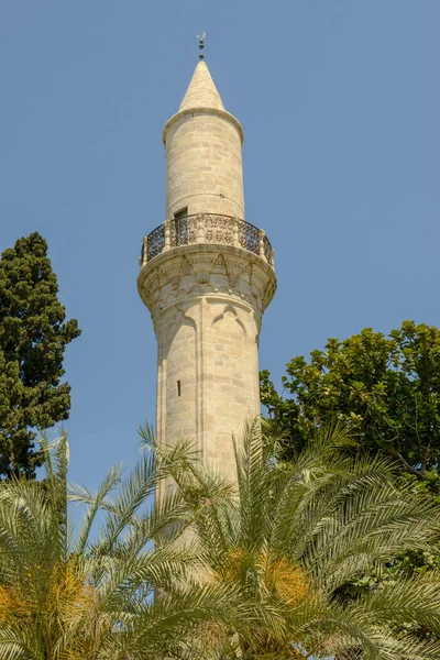 Minarete Mezquita Larnaca Isla Chipre —  Fotos de Stock