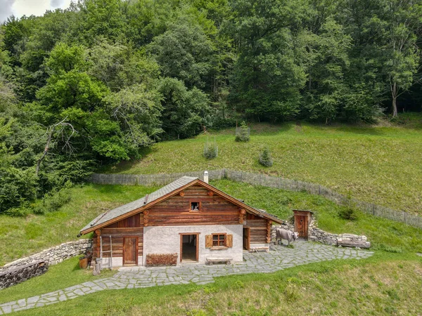 Vista Drone Chalé Alp Aldeia Heidi Sobre Maienfeld Nos Alpes — Fotografia de Stock