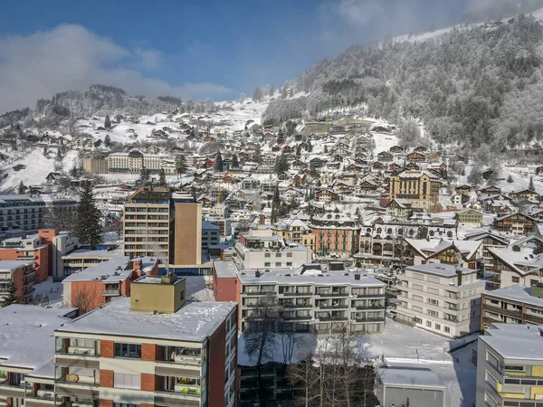 Zimní Krajina Pohled Vesnici Engelberg Švýcarských Alpách — Stock fotografie
