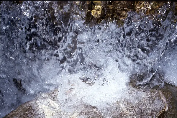 Waterval voor achtergrond — Stockfoto