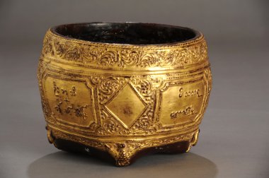 Konteyner Burma sunar