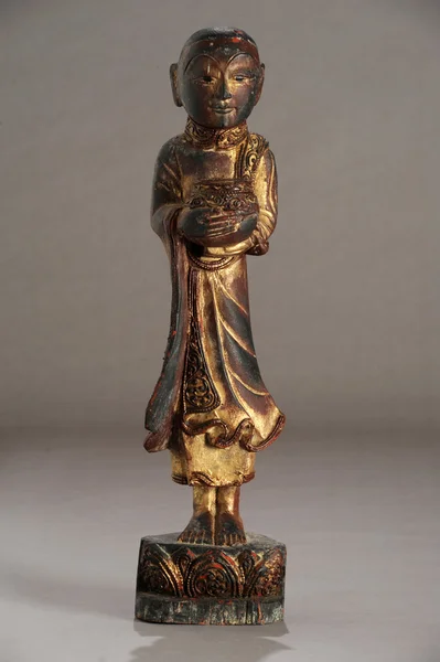 Burmese statues of Buddha disciple — Stock Photo, Image