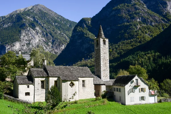 El antiguo pueblo de Broglio en el valle de Maggia —  Fotos de Stock
