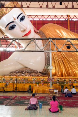 Pagoda Yangon Chaukhtatgy dua merhameti