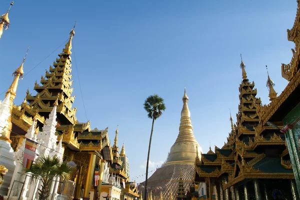 Shwedagon Pagoda w Yangon — Zdjęcie stockowe