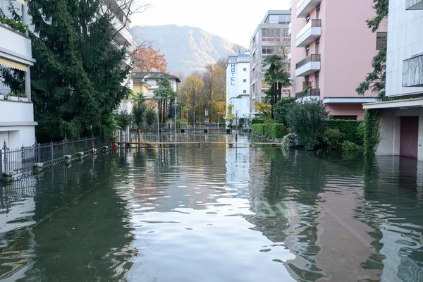 Inundation of lake Maggiore at Locarno — Stock Photo, Image