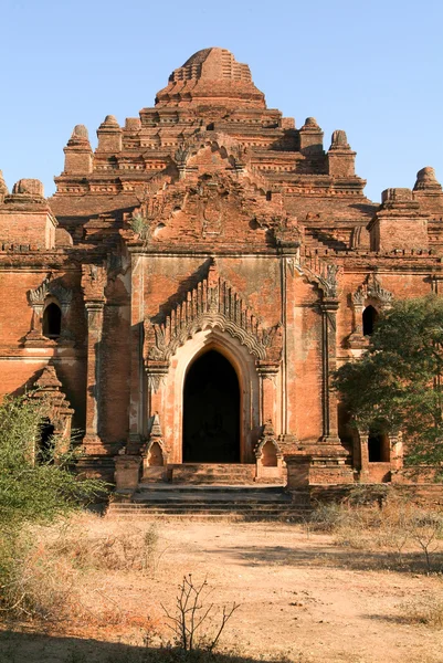 Храм Дхаммаяньи на археологическом месте Багана — стоковое фото