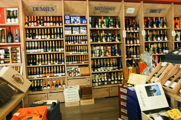 Champagne shop på Reims — Stockfoto