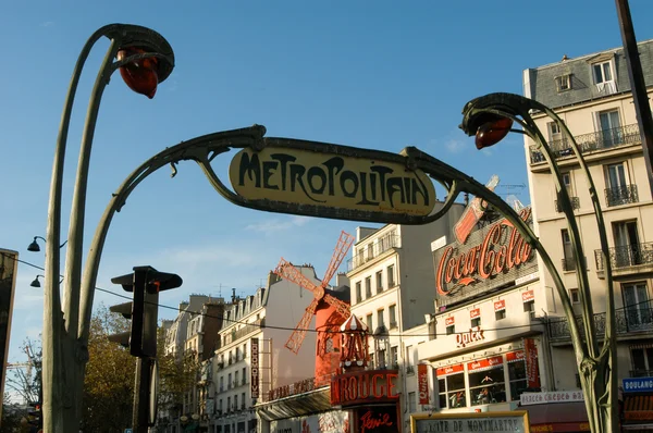 Metropolitain σημάδι στο Παρίσι — Φωτογραφία Αρχείου