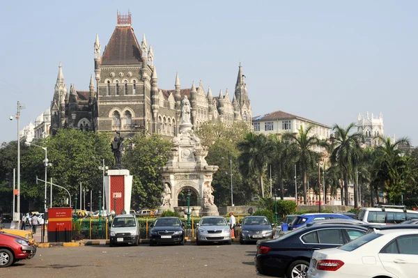 Colonial Oriental Building on famous square in Mumbai — Stock Photo, Image