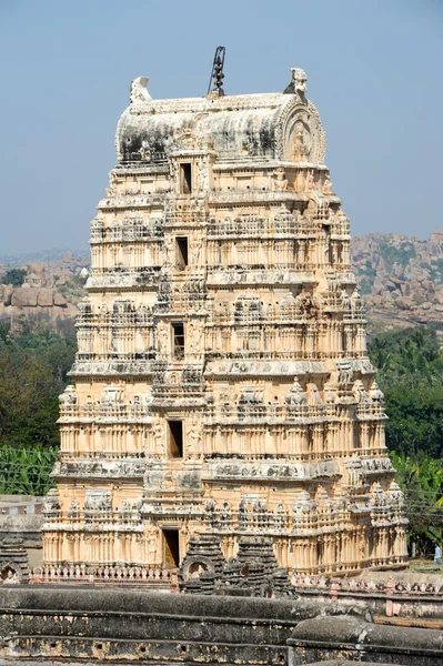 Blick auf den Shiva-virupaksha Tempel in Hampi, Indien — Stockfoto