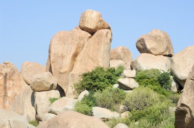 Hampi, eşsiz dağ oluşumu ile manzara 
