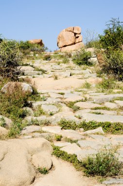 Hampi, eşsiz dağ oluşumu ile manzara 