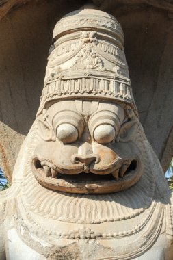 Lakshmi Narasimha Türkiye üzerinde Hampi adlı heykeli