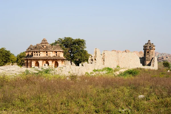 Lotus Mahal palace ruïnes van Royal Centre op Hampi — Stockfoto