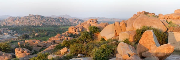 Udsigt fra Malayavanta bakke til Hampi - Stock-foto