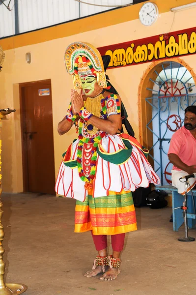 Storyteller  performing dance — Stock Photo, Image