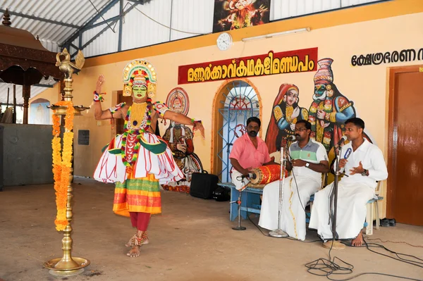 Storyteller  performing dance — Stock Photo, Image