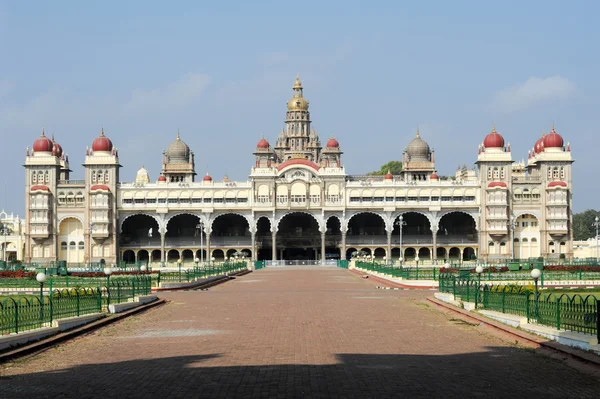 Het oude paleis van Mysore — Stockfoto