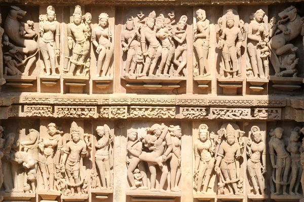 Detalj av konstverk på Khajuraho tempel — Stockfoto