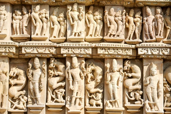 Dettaglio dell'opera d'arte al tempio di Khajuraho — Foto Stock