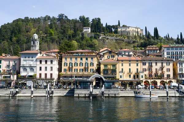 Le village de Bellagio sur le lac de Côme — Photo