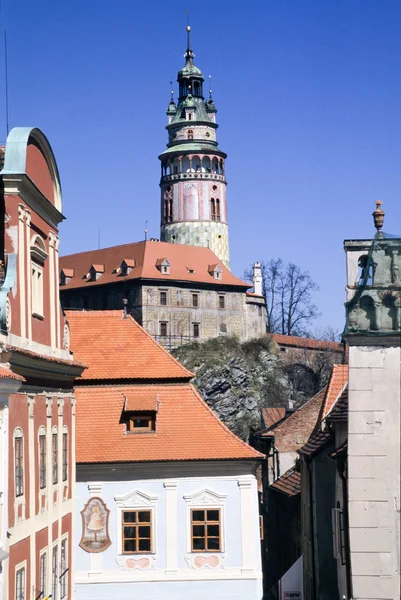 Beautiful view to church and castle in Cesky Krumlov — Stock Photo, Image