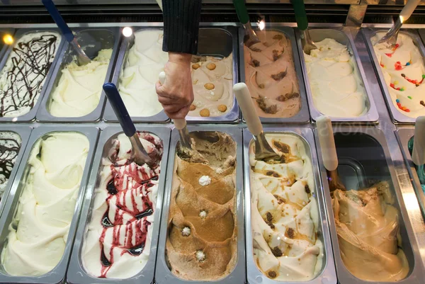 Vassoio per gelato colorato — Foto Stock