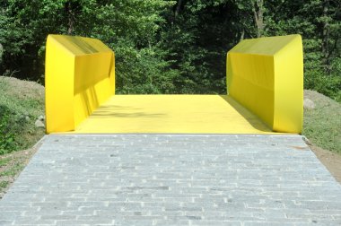 Sarı fütüristik Köprüsü