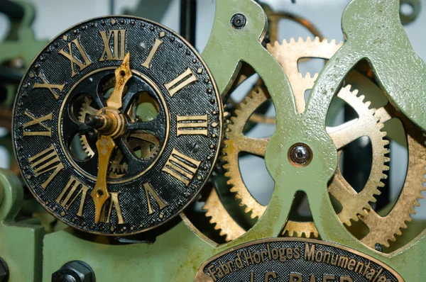 Mécanisme d'horloge du clocher — Photo