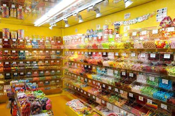 Lollipop candy shop in Bern — Stockfoto