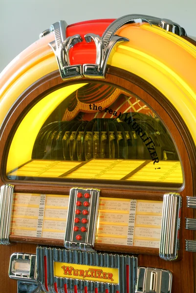 1950-es évek stílusú jukeboxa — Stock Fotó