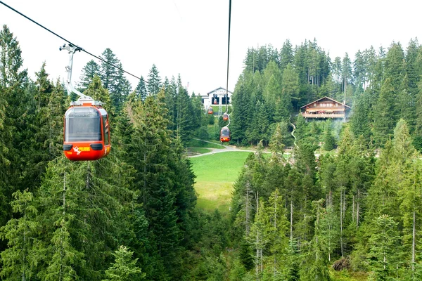 Seilbahn auf den Pilatus — Stockfoto