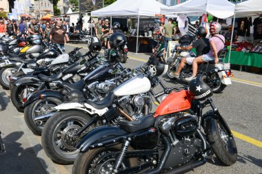 Lugano, İsviçre Harley gün geçit Switz üzerinde Bykers