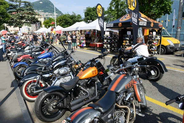 Bykers of the parade to the Swiss Harley Days at Lugano on Switz — Stock Photo, Image