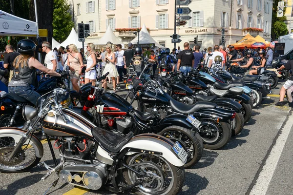 Bykers of the parade to the Swiss Harley Days at Lugano on Switz — Stock Photo, Image