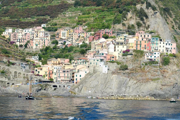 The village of Manarola on Cinque Terre — Stock Photo, Image