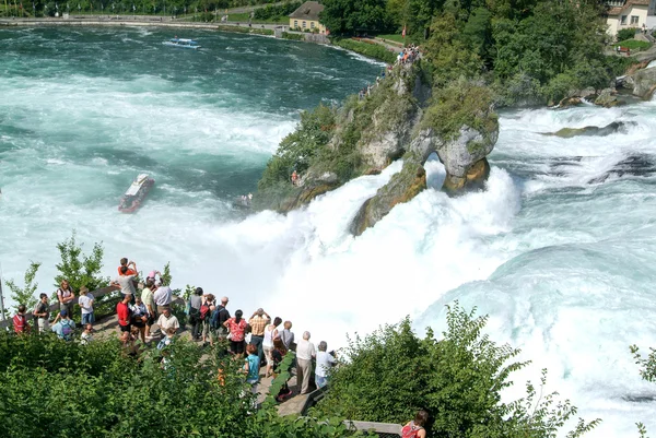 Air terjun Rhine di Neuhausen di Swiss — Stok Foto