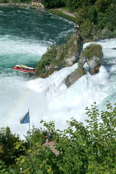 Air terjun Rhine di Neuhausen di Swiss — Stok Foto