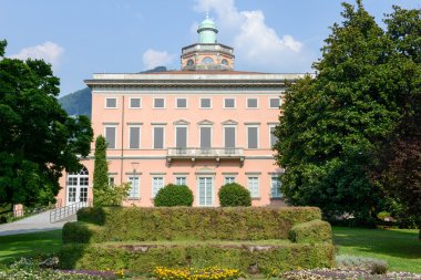 Villa Ciani Lugano Botanik Parkı üzerinde
