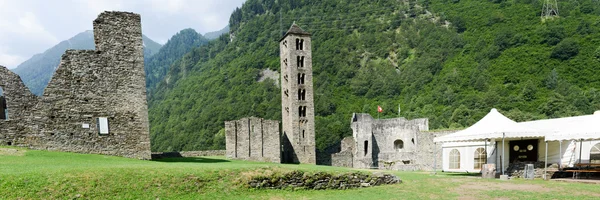 Il castello di Mesocco, Svizzera — Foto Stock