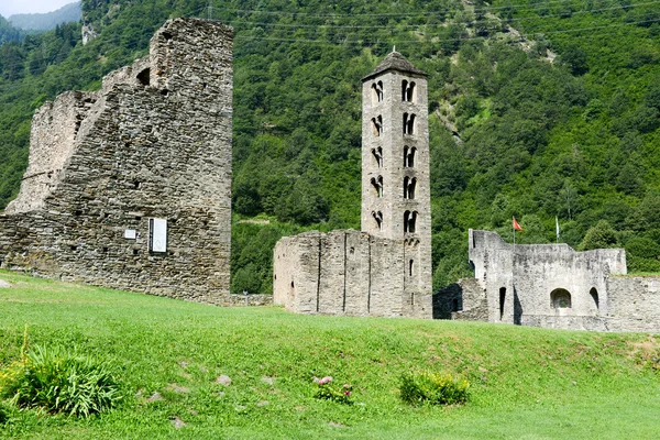 Замок Mesocco, Швейцарія — стокове фото