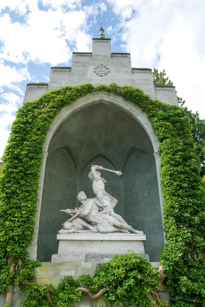 Statue of the national hero Winkelried at Stans — Stock Photo, Image