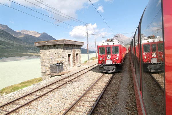 Bernina express trein — Stockfoto