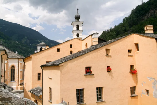 Het dorp van Poschiavo — Stockfoto