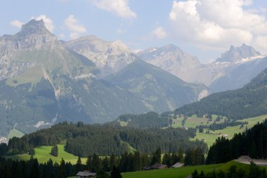 Bir Engelberg dağ manzarası