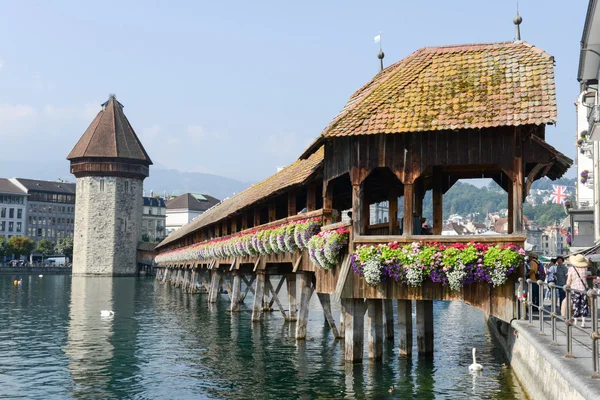 Lucerne 'deki Chapel Köprüsü
