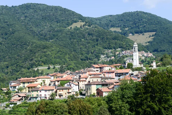 El pueblo de Caneggio en el valle de Muggio —  Fotos de Stock