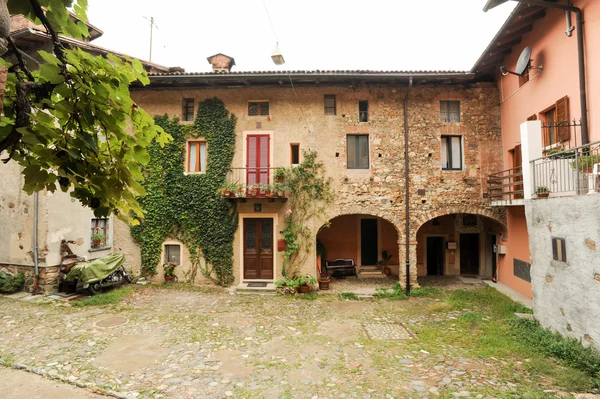 House at the old village of Carabietta — Stock Photo, Image