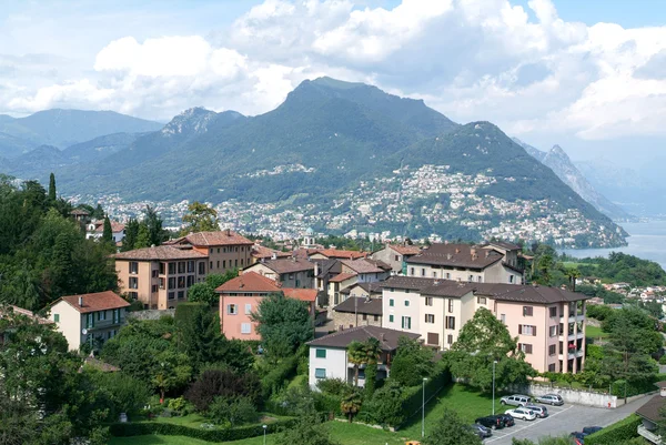 Case nell'antico borgo di Certenago sopra Lugano — Foto Stock